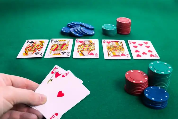 Chương trình hoàn tiền hàng tuần cho người chơi thường xuyên tại f8bef